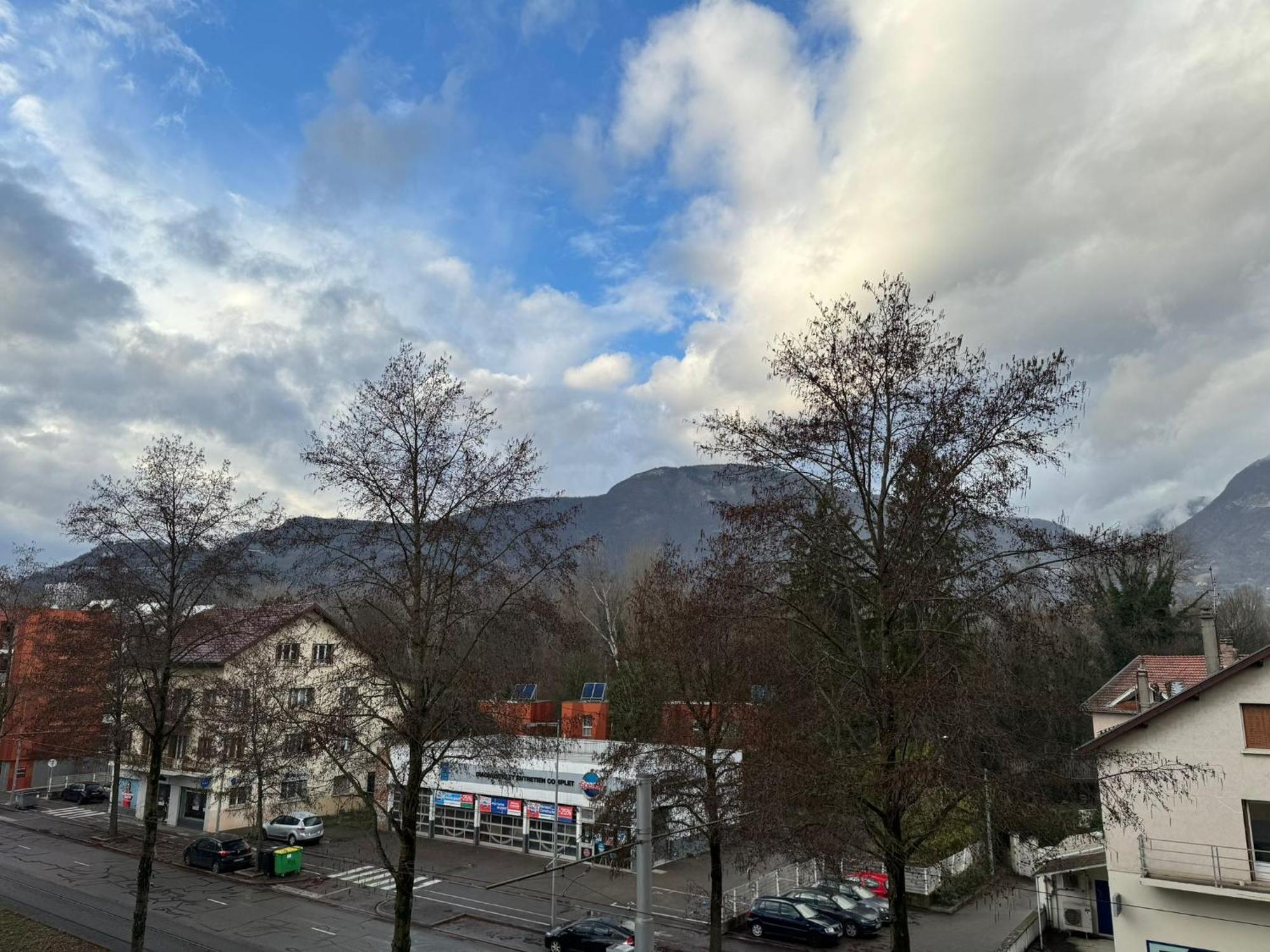 Appartement Proche Grenoble Centre Et Campus Saint-Martin-dʼHères Eksteriør bilde